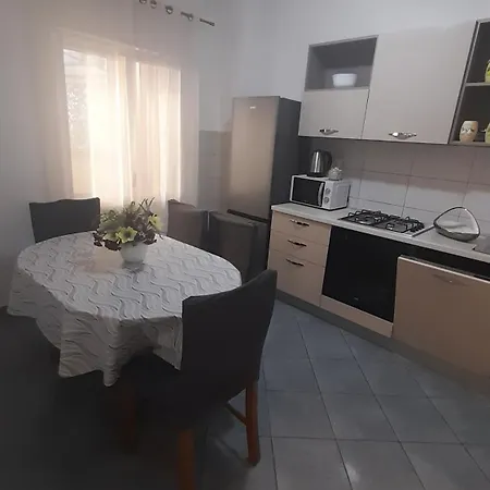Apartment Luka
